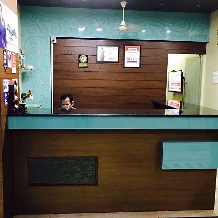 Iroomz Vaishali Residency ベッラーリ エクステリア 写真