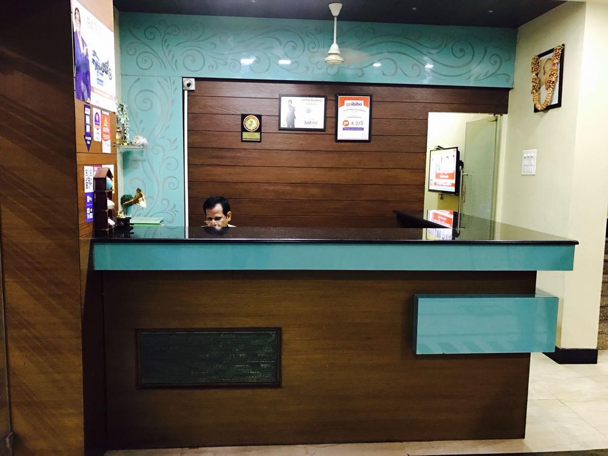 Iroomz Vaishali Residency ベッラーリ エクステリア 写真
