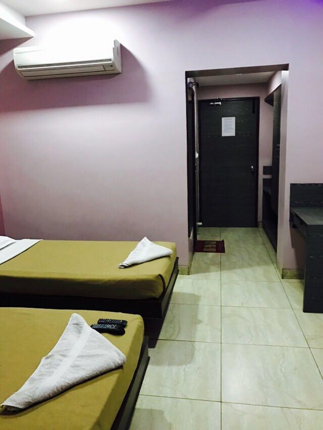 Iroomz Vaishali Residency ベッラーリ エクステリア 写真