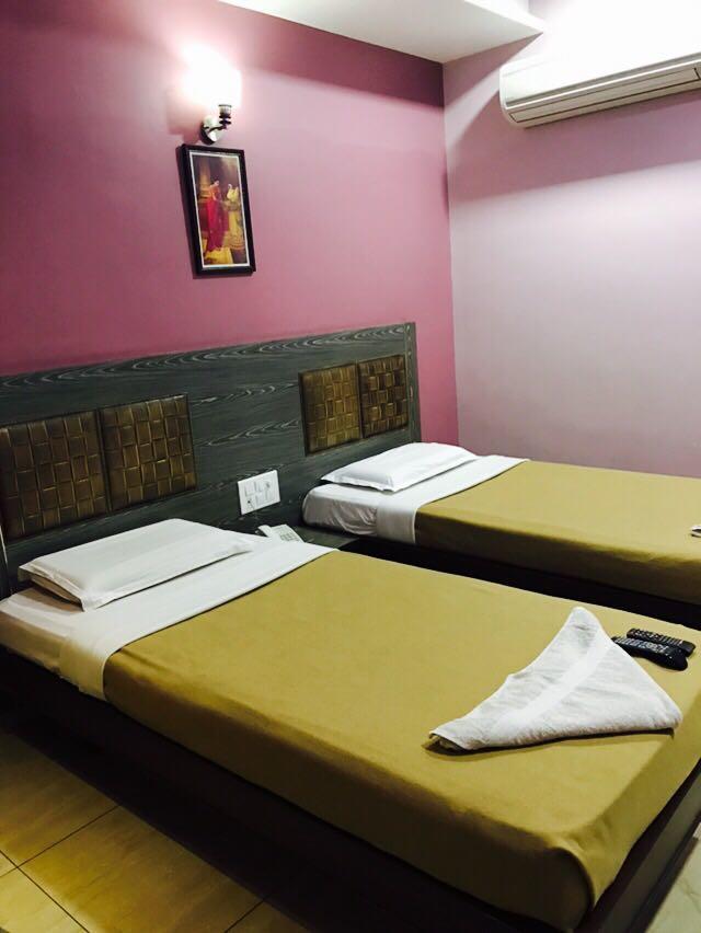 Iroomz Vaishali Residency ベッラーリ エクステリア 写真